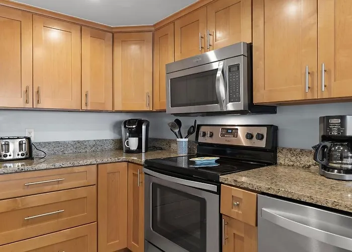 Tropical Winds 701 Apartment